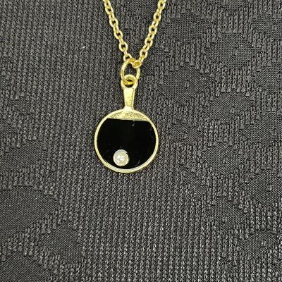 カラーネックレス